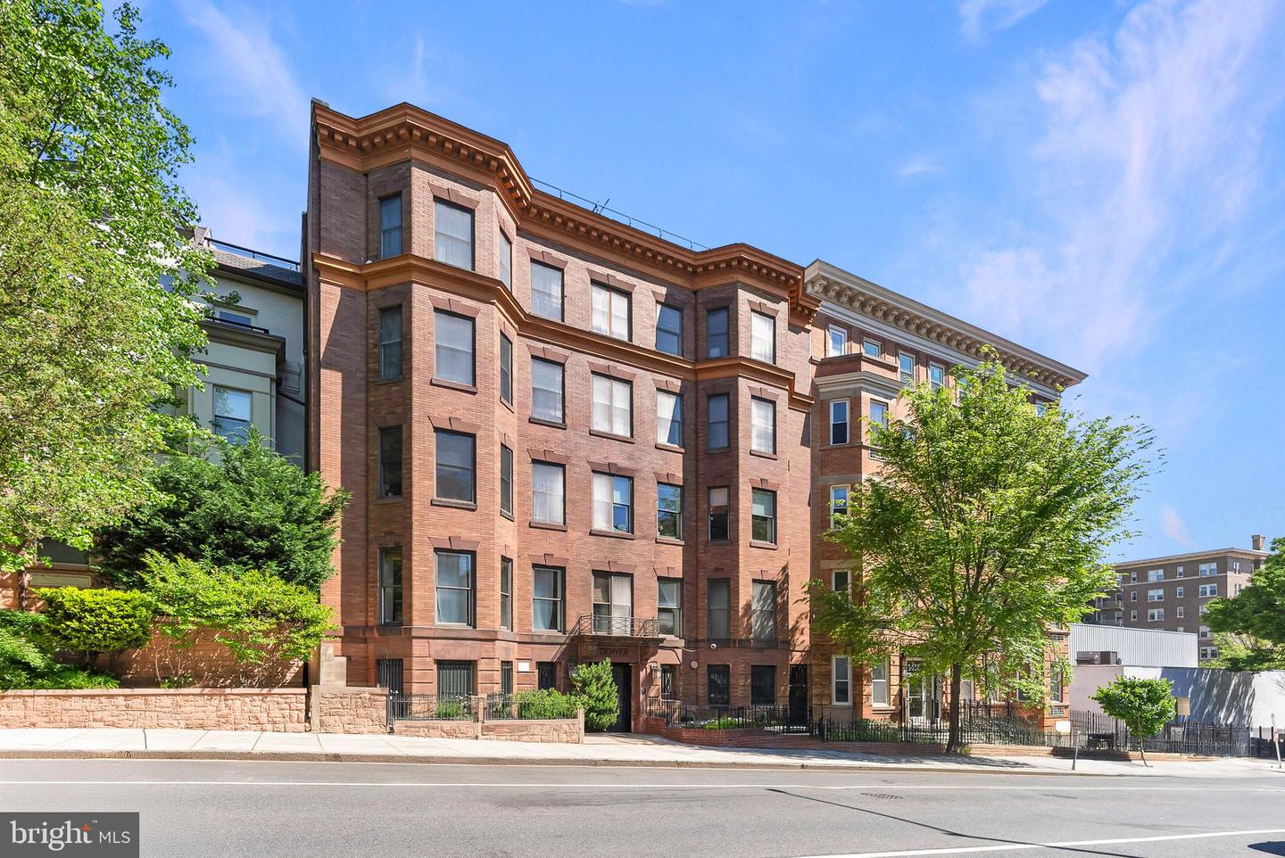 1417 CHAPIN ST NW #404, WASHINGTON, District Of Columbia 20009, 1 Bedroom Bedrooms, ,1 BathroomBathrooms,Residential,For sale,1417 CHAPIN ST NW #404,DCDC2198904 MLS # DCDC2198904