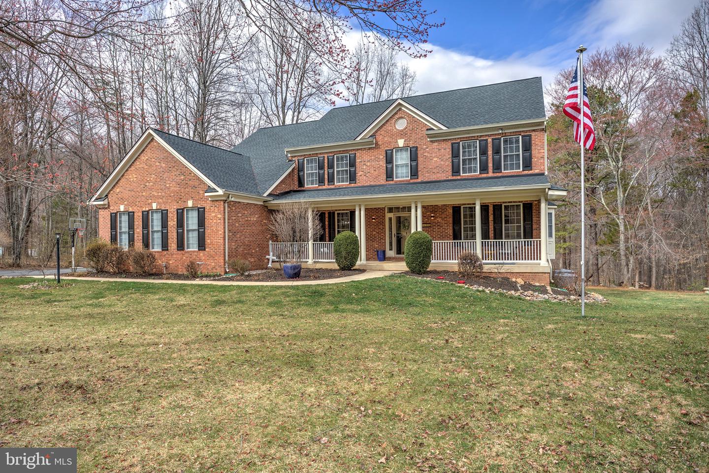 16108 GOSSUM CT, HAYMARKET, Virginia 20169, 5 Bedrooms Bedrooms, ,3 BathroomsBathrooms,Residential,For sale,16108 GOSSUM CT,VAPW2083494 MLS # VAPW2083494