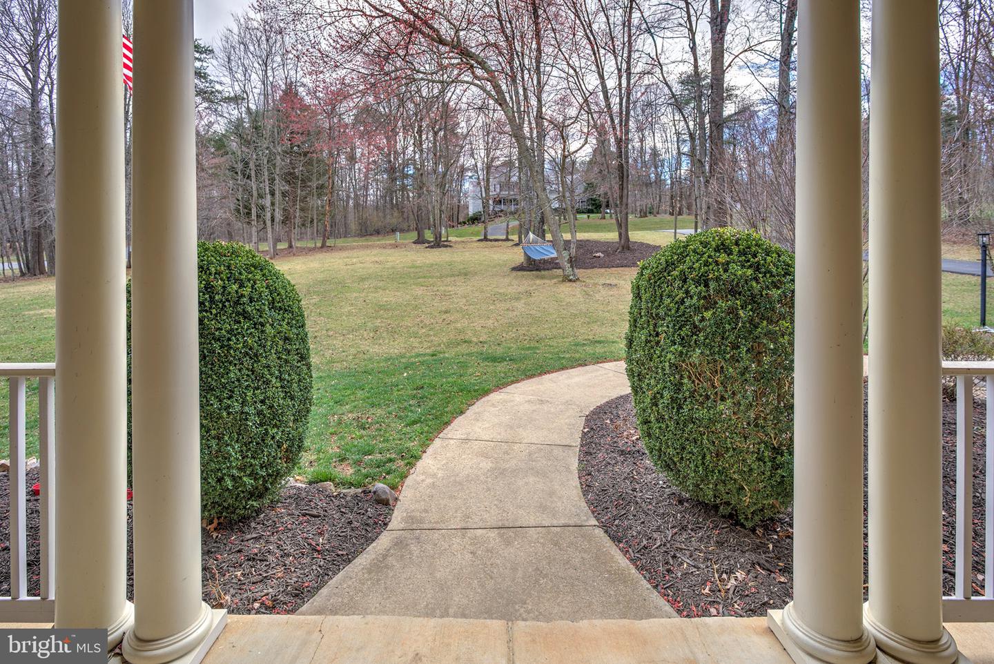 16108 GOSSUM CT, HAYMARKET, Virginia 20169, 5 Bedrooms Bedrooms, ,3 BathroomsBathrooms,Residential,For sale,16108 GOSSUM CT,VAPW2083494 MLS # VAPW2083494