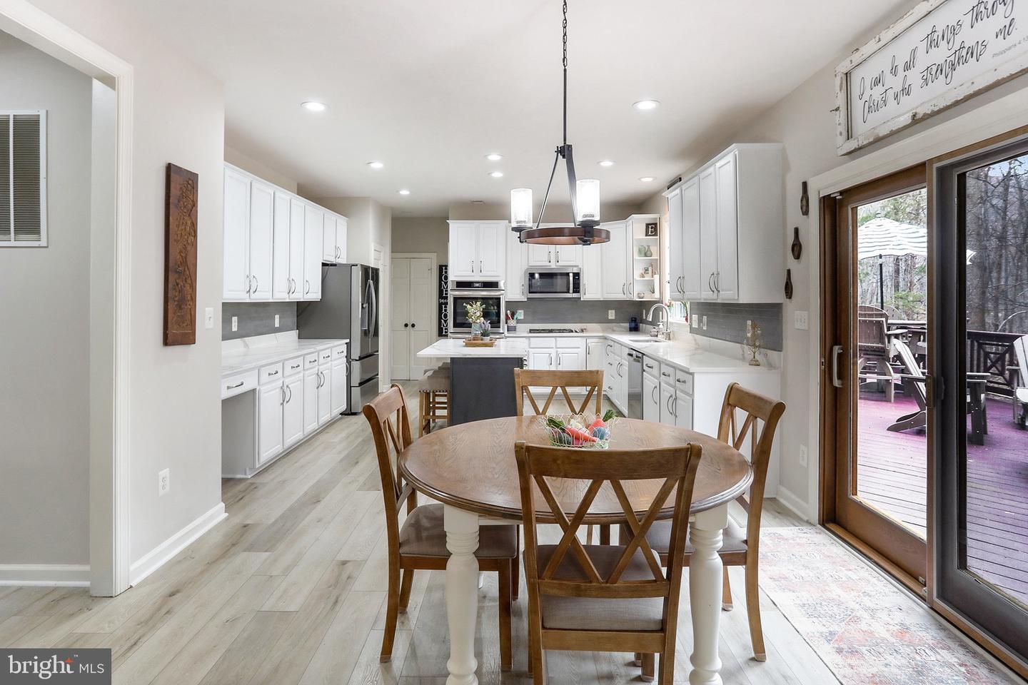 16108 GOSSUM CT, HAYMARKET, Virginia 20169, 5 Bedrooms Bedrooms, ,3 BathroomsBathrooms,Residential,For sale,16108 GOSSUM CT,VAPW2083494 MLS # VAPW2083494