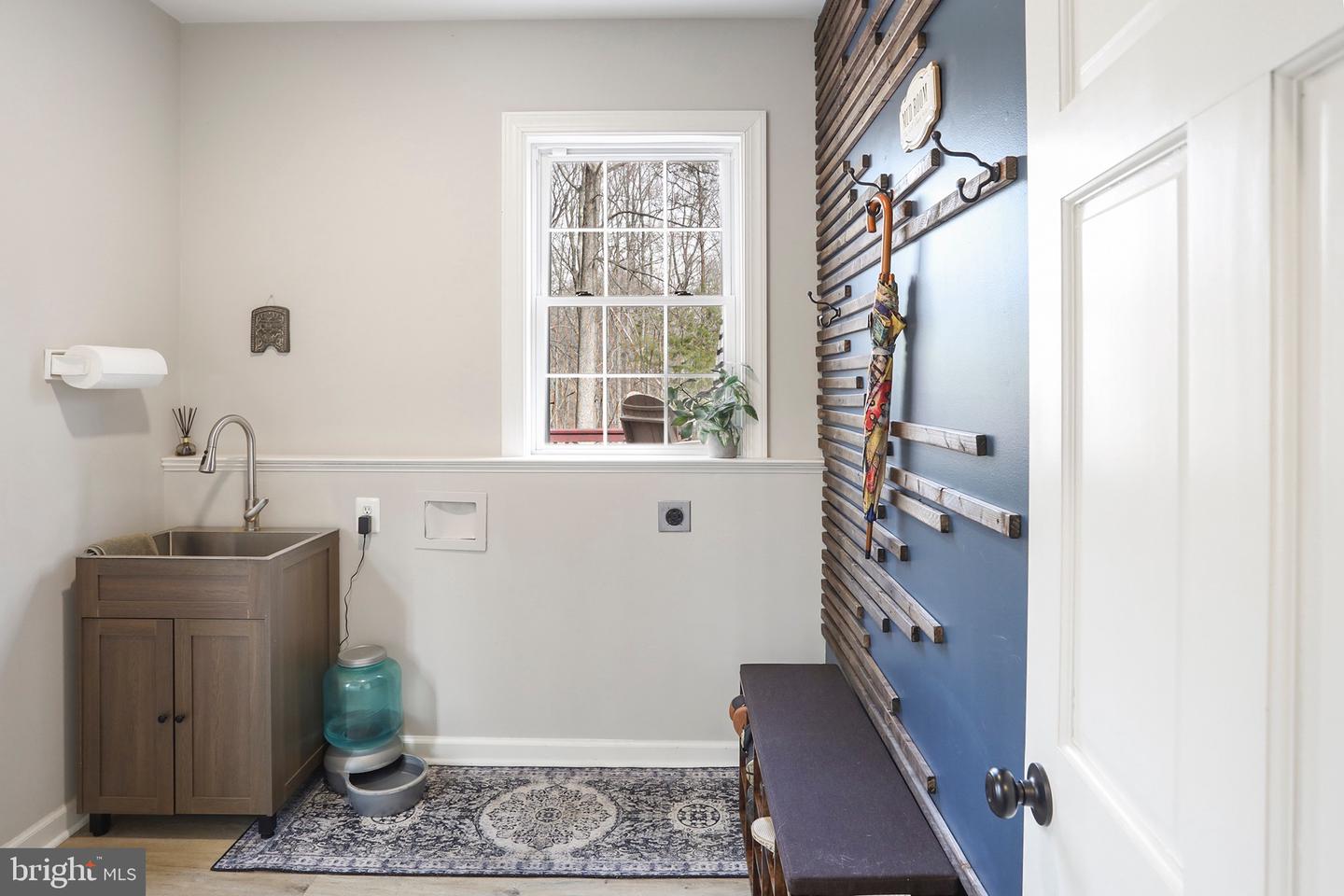 16108 GOSSUM CT, HAYMARKET, Virginia 20169, 5 Bedrooms Bedrooms, ,3 BathroomsBathrooms,Residential,For sale,16108 GOSSUM CT,VAPW2083494 MLS # VAPW2083494
