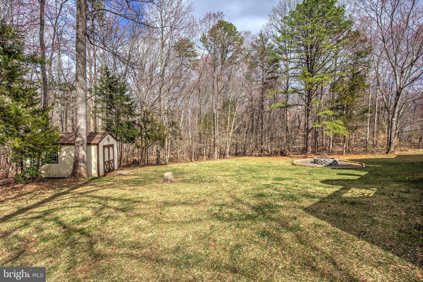 16108 GOSSUM CT, HAYMARKET, Virginia 20169, 5 Bedrooms Bedrooms, ,3 BathroomsBathrooms,Residential,For sale,16108 GOSSUM CT,VAPW2083494 MLS # VAPW2083494