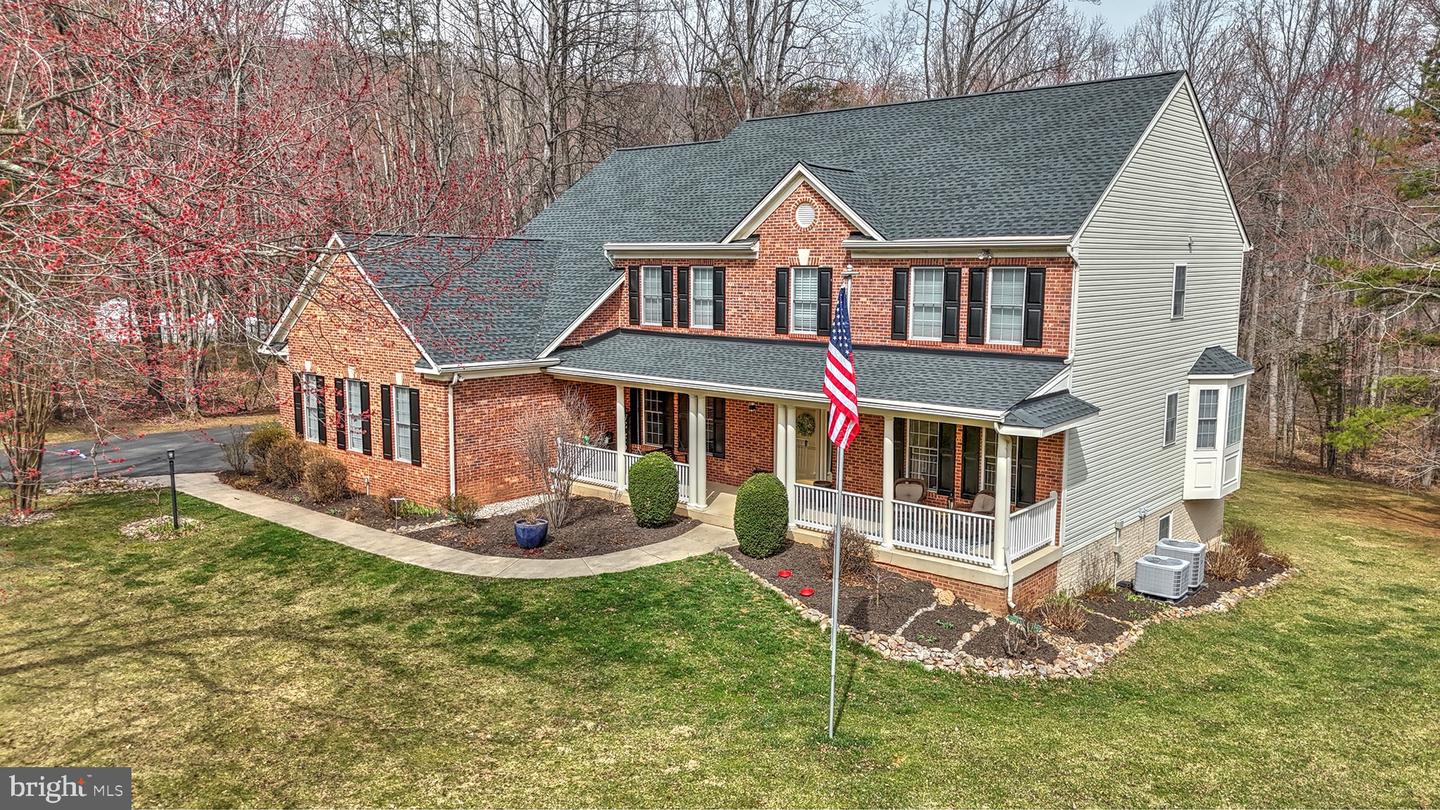16108 GOSSUM CT, HAYMARKET, Virginia 20169, 5 Bedrooms Bedrooms, ,3 BathroomsBathrooms,Residential,For sale,16108 GOSSUM CT,VAPW2083494 MLS # VAPW2083494