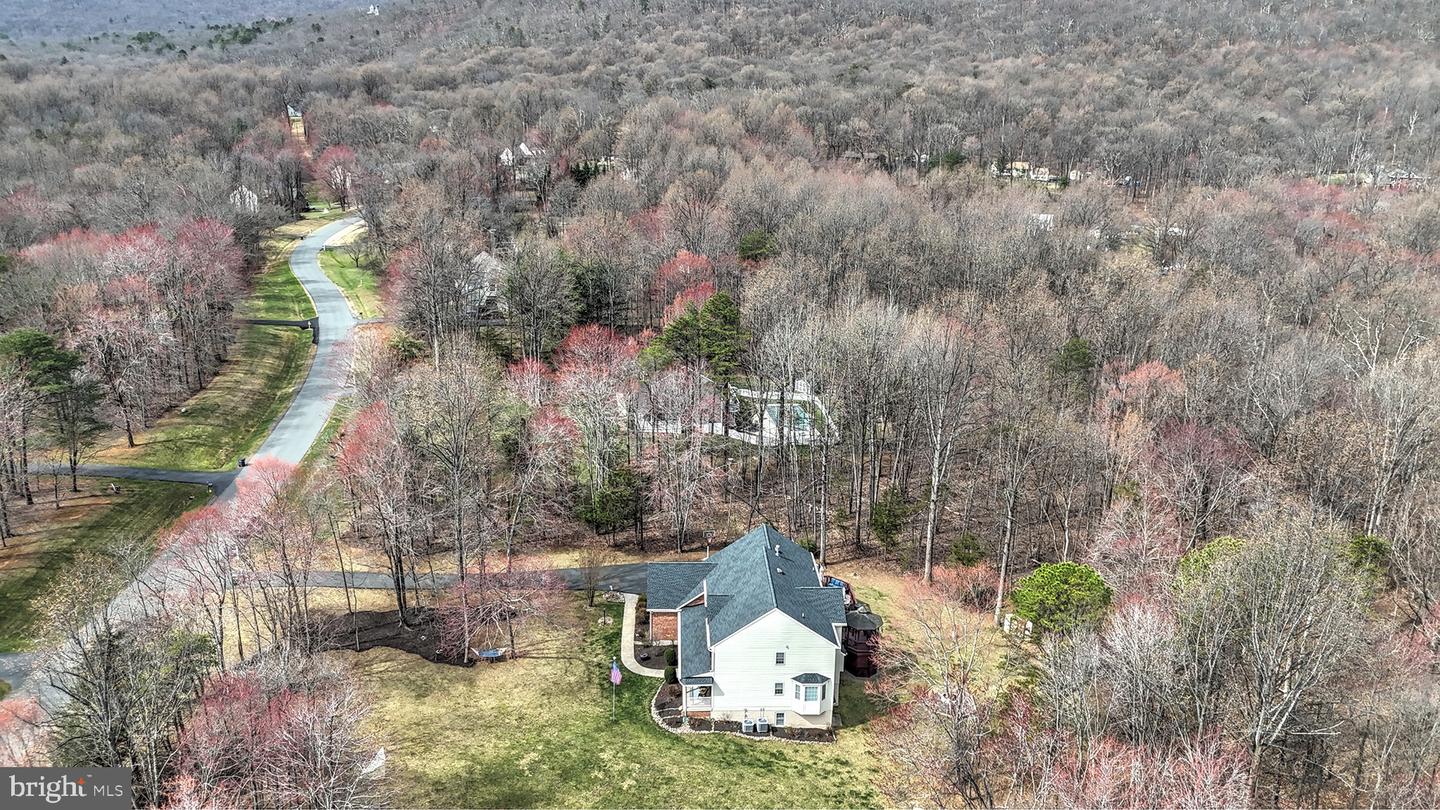 16108 GOSSUM CT, HAYMARKET, Virginia 20169, 5 Bedrooms Bedrooms, ,3 BathroomsBathrooms,Residential,For sale,16108 GOSSUM CT,VAPW2083494 MLS # VAPW2083494
