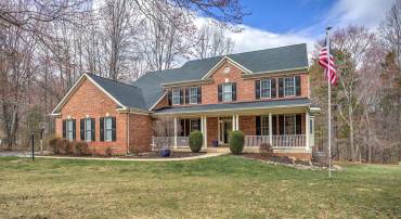 16108 GOSSUM CT, HAYMARKET, Virginia 20169, 5 Bedrooms Bedrooms, ,3 BathroomsBathrooms,Residential,For sale,16108 GOSSUM CT,VAPW2083494 MLS # VAPW2083494