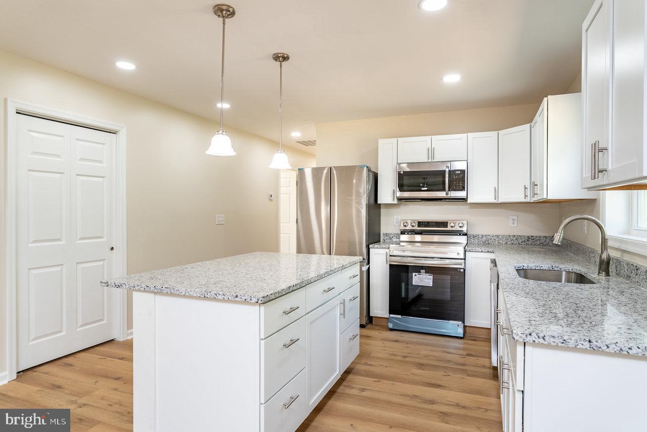 635 WIRT AVENUE, ELKTON, Virginia 22827, 4 Bedrooms Bedrooms, ,2 BathroomsBathrooms,Residential,For sale,635 WIRT AVENUE,VARO2002056 MLS # VARO2002056