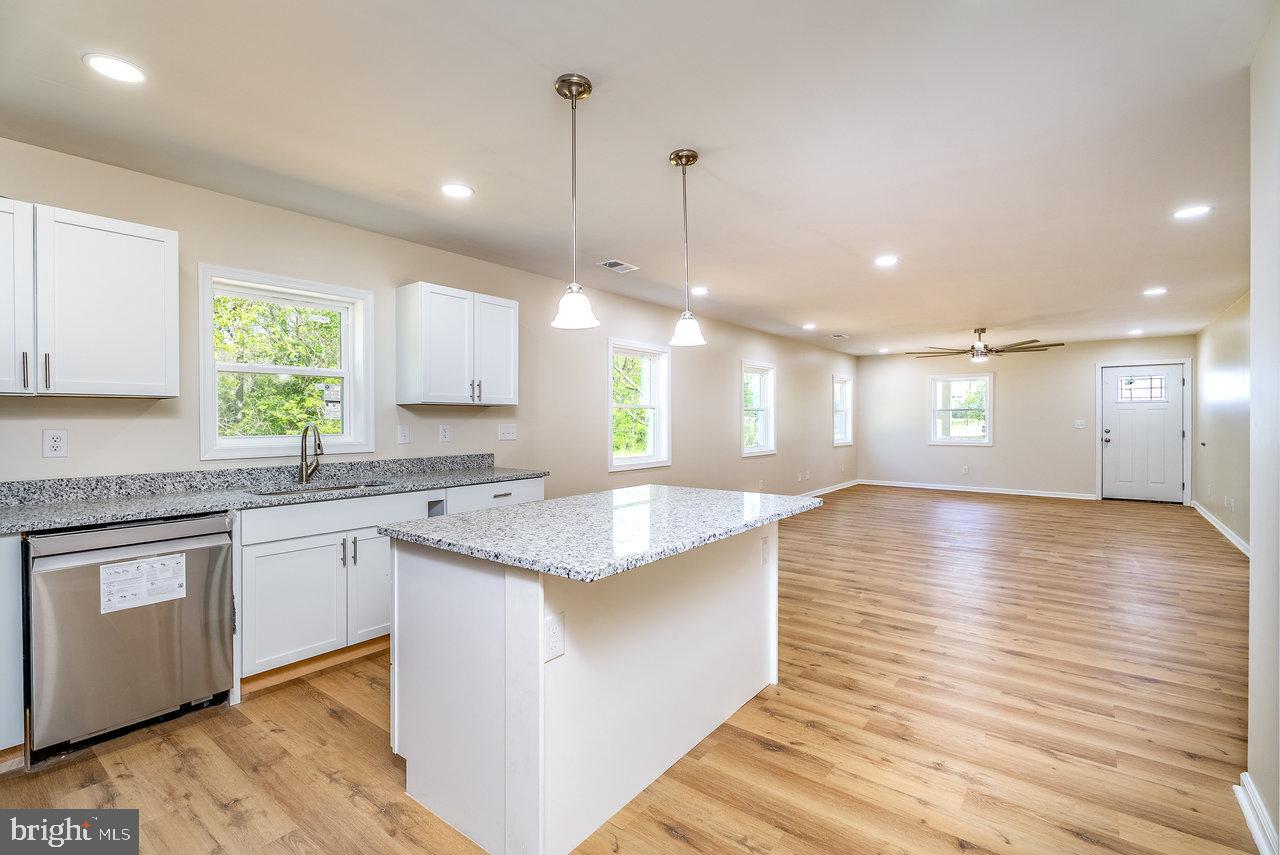 635 WIRT AVENUE, ELKTON, Virginia 22827, 4 Bedrooms Bedrooms, ,2 BathroomsBathrooms,Residential,For sale,635 WIRT AVENUE,VARO2002056 MLS # VARO2002056