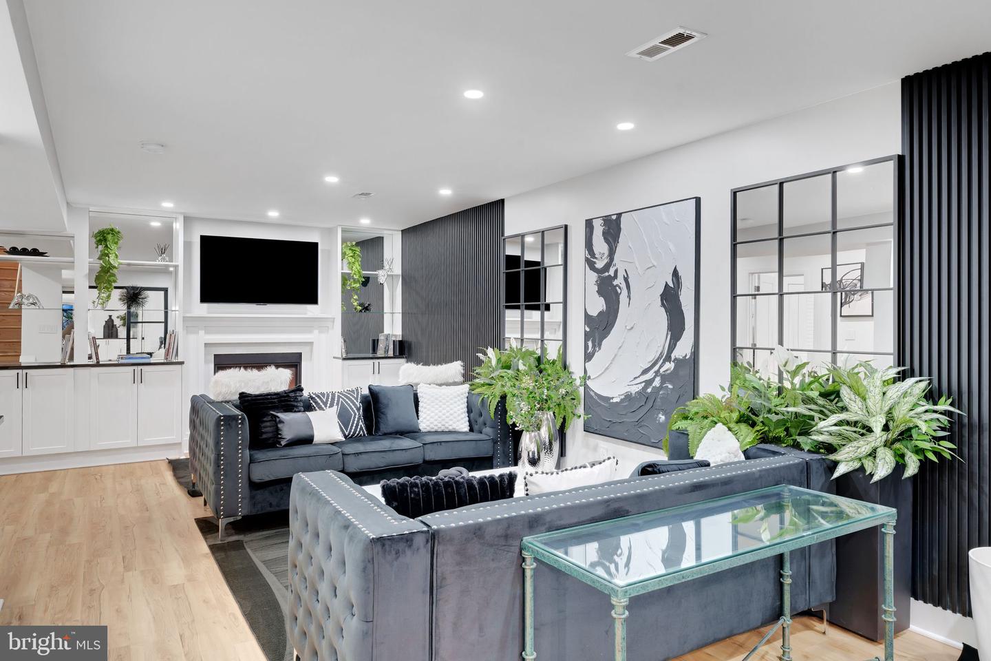 1700 VERBENA ST NW, WASHINGTON, District Of Columbia 20012, 5 Bedrooms Bedrooms, ,3 BathroomsBathrooms,Residential,For sale,1700 VERBENA ST NW,DCDC2189722 MLS # DCDC2189722