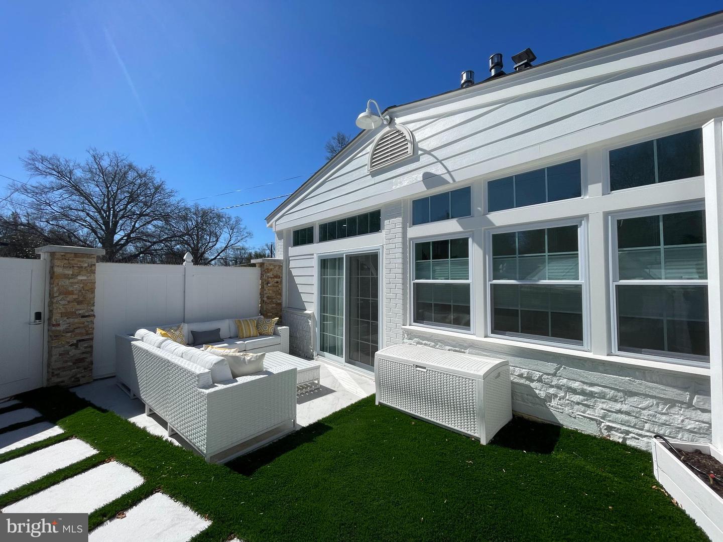 1700 VERBENA ST NW, WASHINGTON, District Of Columbia 20012, 5 Bedrooms Bedrooms, ,3 BathroomsBathrooms,Residential,For sale,1700 VERBENA ST NW,DCDC2189722 MLS # DCDC2189722