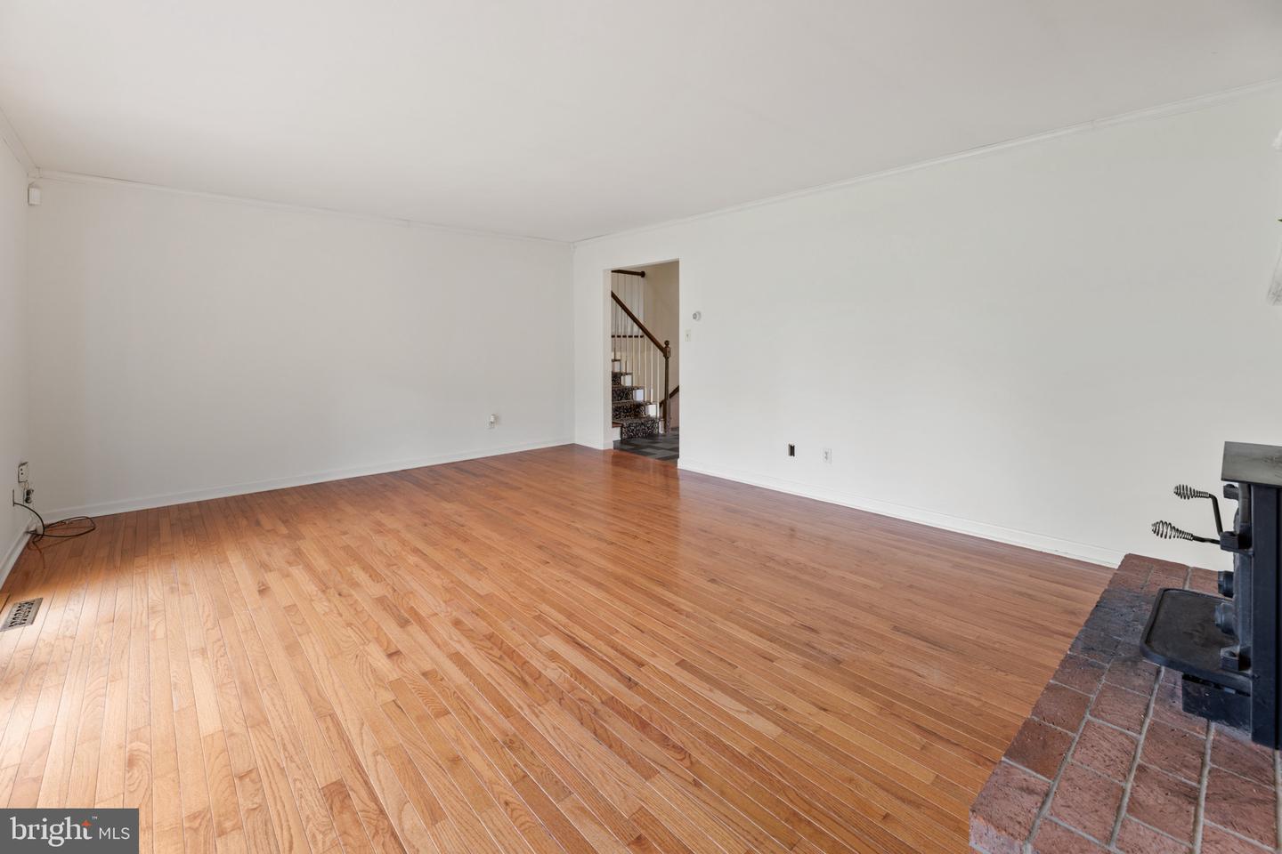 4000 LATHAM DR, HAYMARKET, Virginia 20169, 4 Bedrooms Bedrooms, ,3 BathroomsBathrooms,Residential,For sale,4000 LATHAM DR,VAPW2090460 MLS # VAPW2090460