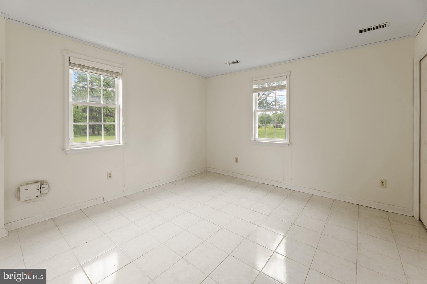 4000 LATHAM DR, HAYMARKET, Virginia 20169, 4 Bedrooms Bedrooms, ,3 BathroomsBathrooms,Residential,For sale,4000 LATHAM DR,VAPW2090460 MLS # VAPW2090460
