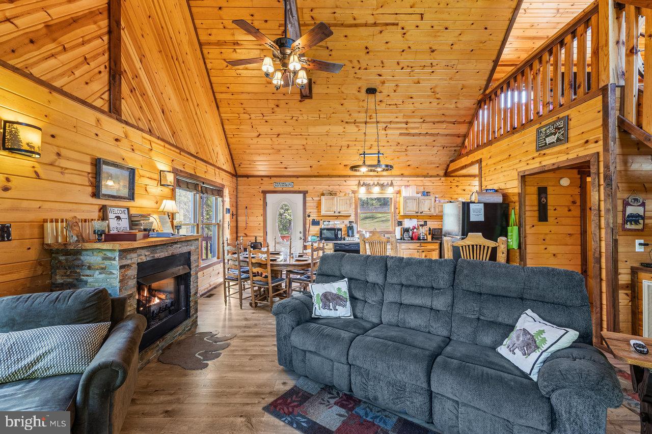 215 SIMS LN, LURAY, Virginia 22835, 2 Bedrooms Bedrooms, ,1 BathroomBathrooms,Residential,For sale,215 SIMS LN,VAPA2004720 MLS # VAPA2004720