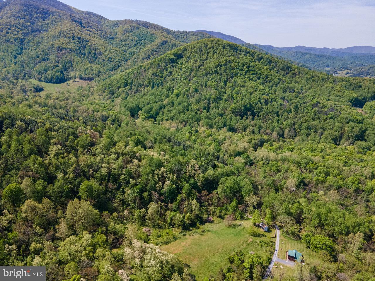 215 SIMS LN, LURAY, Virginia 22835, 2 Bedrooms Bedrooms, ,1 BathroomBathrooms,Residential,For sale,215 SIMS LN,VAPA2004720 MLS # VAPA2004720