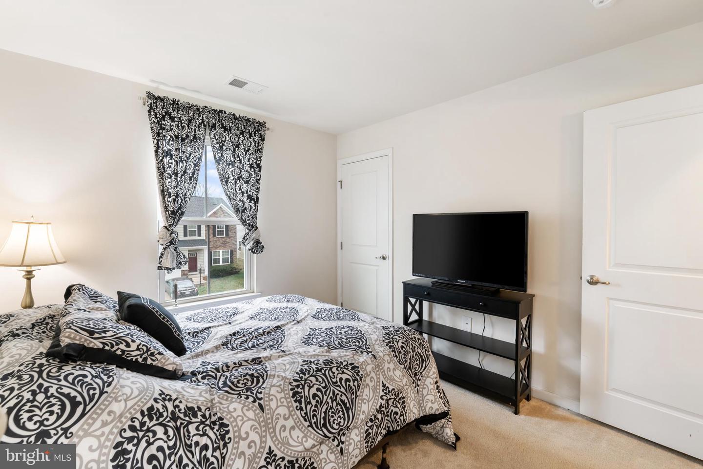 4476 SUNSET DR, CHARLOTTESVILLE, Virginia 22911, 4 Bedrooms Bedrooms, ,3 BathroomsBathrooms,Residential,For sale,4476 SUNSET DR,VAAB2000936 MLS # VAAB2000936
