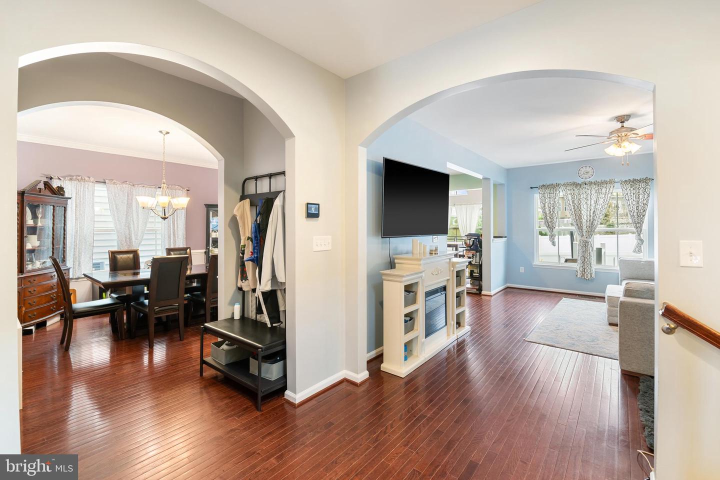 4476 SUNSET DR, CHARLOTTESVILLE, Virginia 22911, 4 Bedrooms Bedrooms, ,3 BathroomsBathrooms,Residential,For sale,4476 SUNSET DR,VAAB2000936 MLS # VAAB2000936