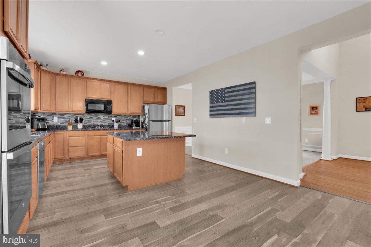 10407 ABERDEEN CT, FREDERICKSBURG, Virginia 22408, 5 Bedrooms Bedrooms, ,3 BathroomsBathrooms,Residential,For sale,10407 ABERDEEN CT,VASP2032218 MLS # VASP2032218