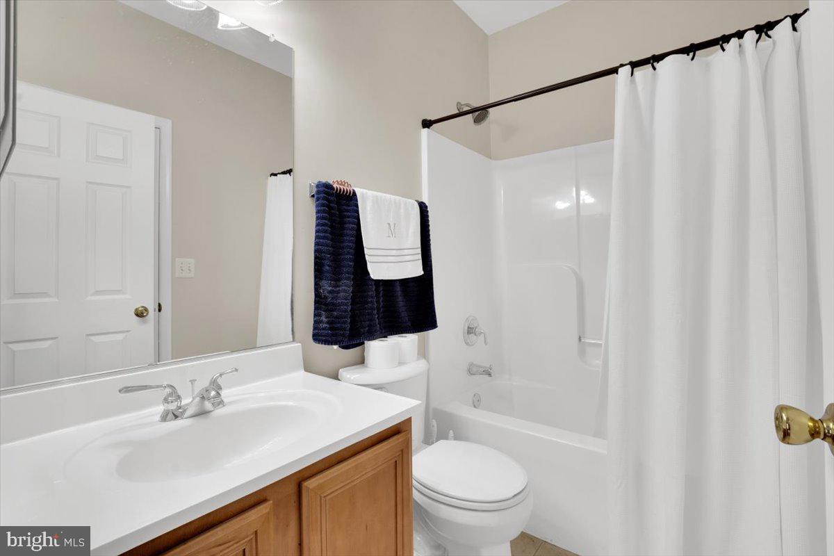 10407 ABERDEEN CT, FREDERICKSBURG, Virginia 22408, 5 Bedrooms Bedrooms, ,3 BathroomsBathrooms,Residential,For sale,10407 ABERDEEN CT,VASP2032218 MLS # VASP2032218