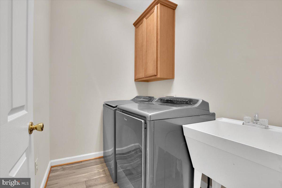 10407 ABERDEEN CT, FREDERICKSBURG, Virginia 22408, 5 Bedrooms Bedrooms, ,3 BathroomsBathrooms,Residential,For sale,10407 ABERDEEN CT,VASP2032218 MLS # VASP2032218