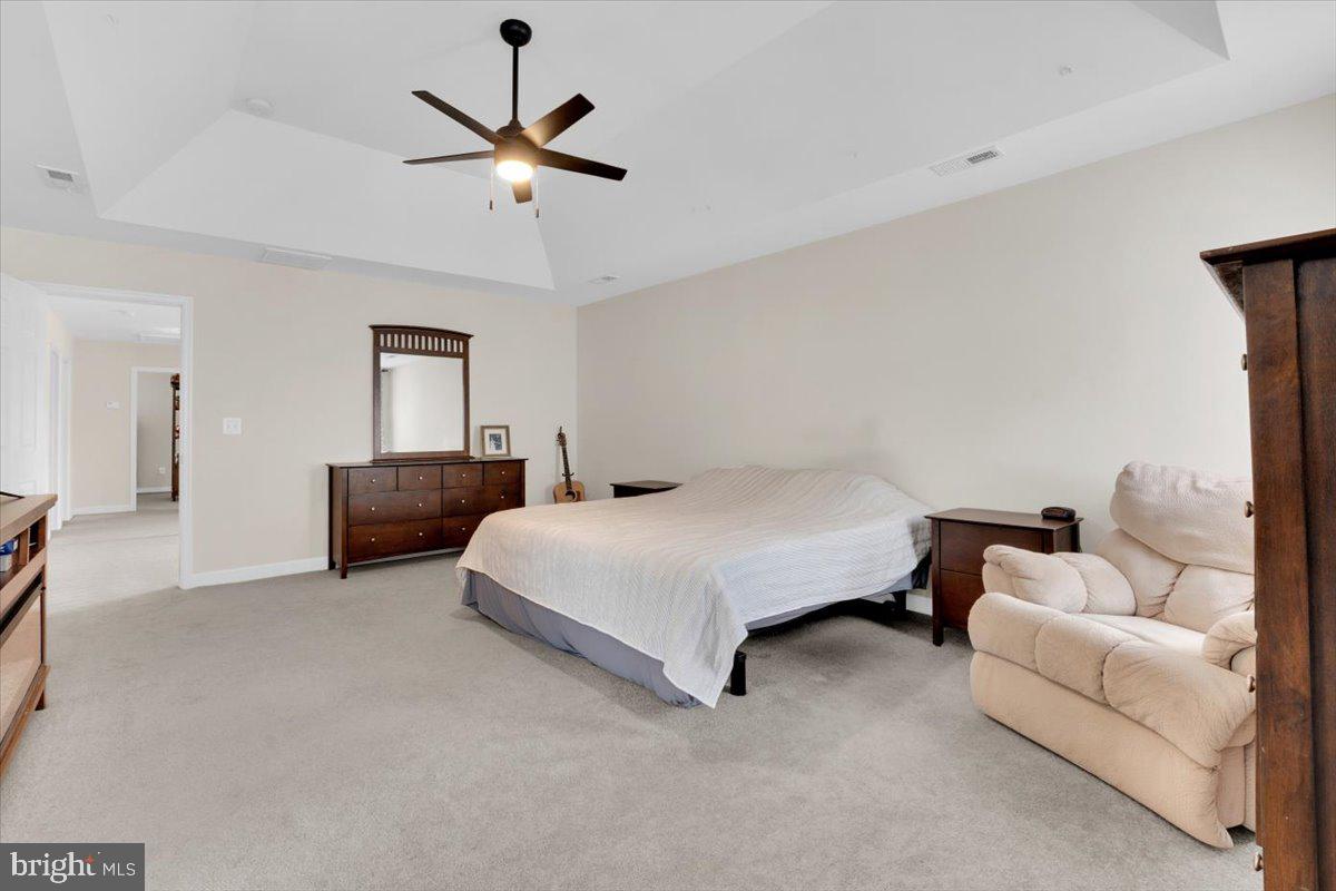 10407 ABERDEEN CT, FREDERICKSBURG, Virginia 22408, 5 Bedrooms Bedrooms, ,3 BathroomsBathrooms,Residential,For sale,10407 ABERDEEN CT,VASP2032218 MLS # VASP2032218