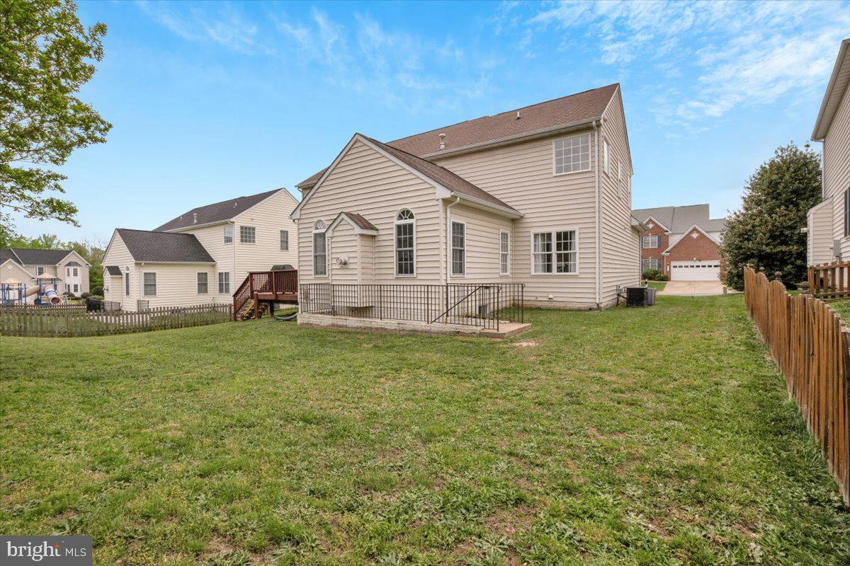 10407 ABERDEEN CT, FREDERICKSBURG, Virginia 22408, 5 Bedrooms Bedrooms, ,3 BathroomsBathrooms,Residential,For sale,10407 ABERDEEN CT,VASP2032218 MLS # VASP2032218