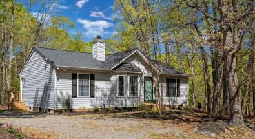 13506 FLANK MARCH LN, SPOTSYLVANIA, Virginia 22551, 3 Bedrooms Bedrooms, ,2 BathroomsBathrooms,Residential,For sale,13506 FLANK MARCH LN,VASP2032308 MLS # VASP2032308