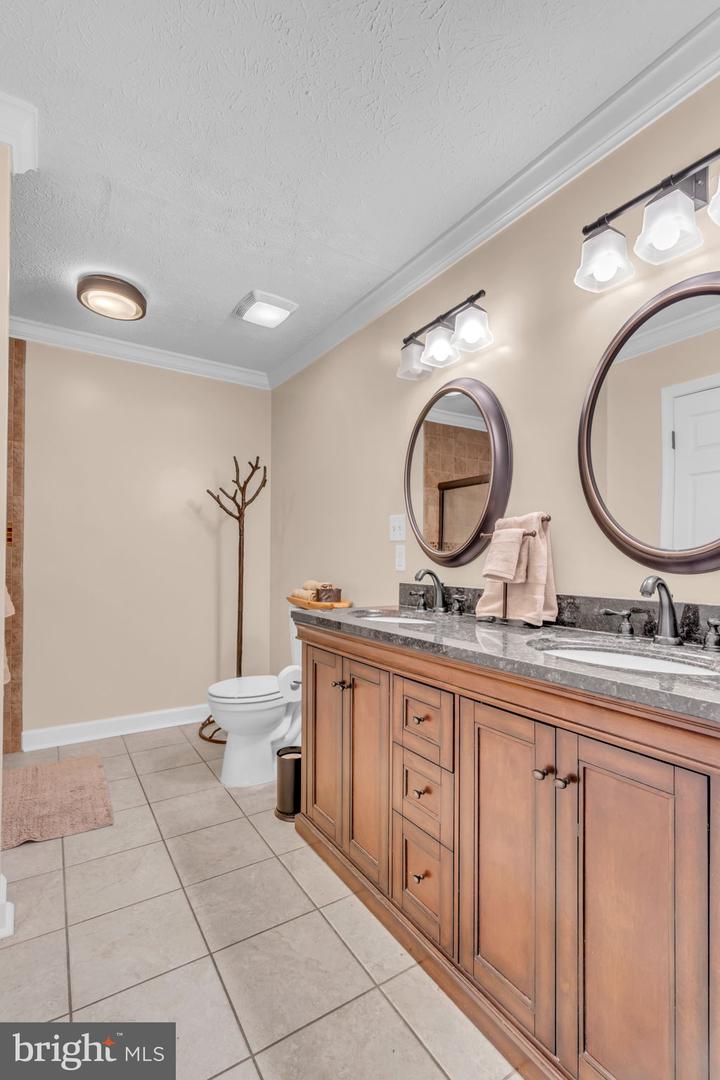 122 LUCY LONG CT, STEPHENS CITY, Virginia 22655, 4 Bedrooms Bedrooms, ,3 BathroomsBathrooms,Residential,For sale,122 LUCY LONG CT,VAFV2033510 MLS # VAFV2033510
