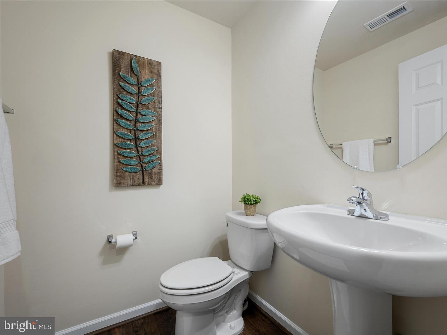 203 STARRY WAY DR, STEPHENSON, Virginia 22656, 3 Bedrooms Bedrooms, ,2 BathroomsBathrooms,Residential,For sale,203 STARRY WAY DR,VAFV2033568 MLS # VAFV2033568