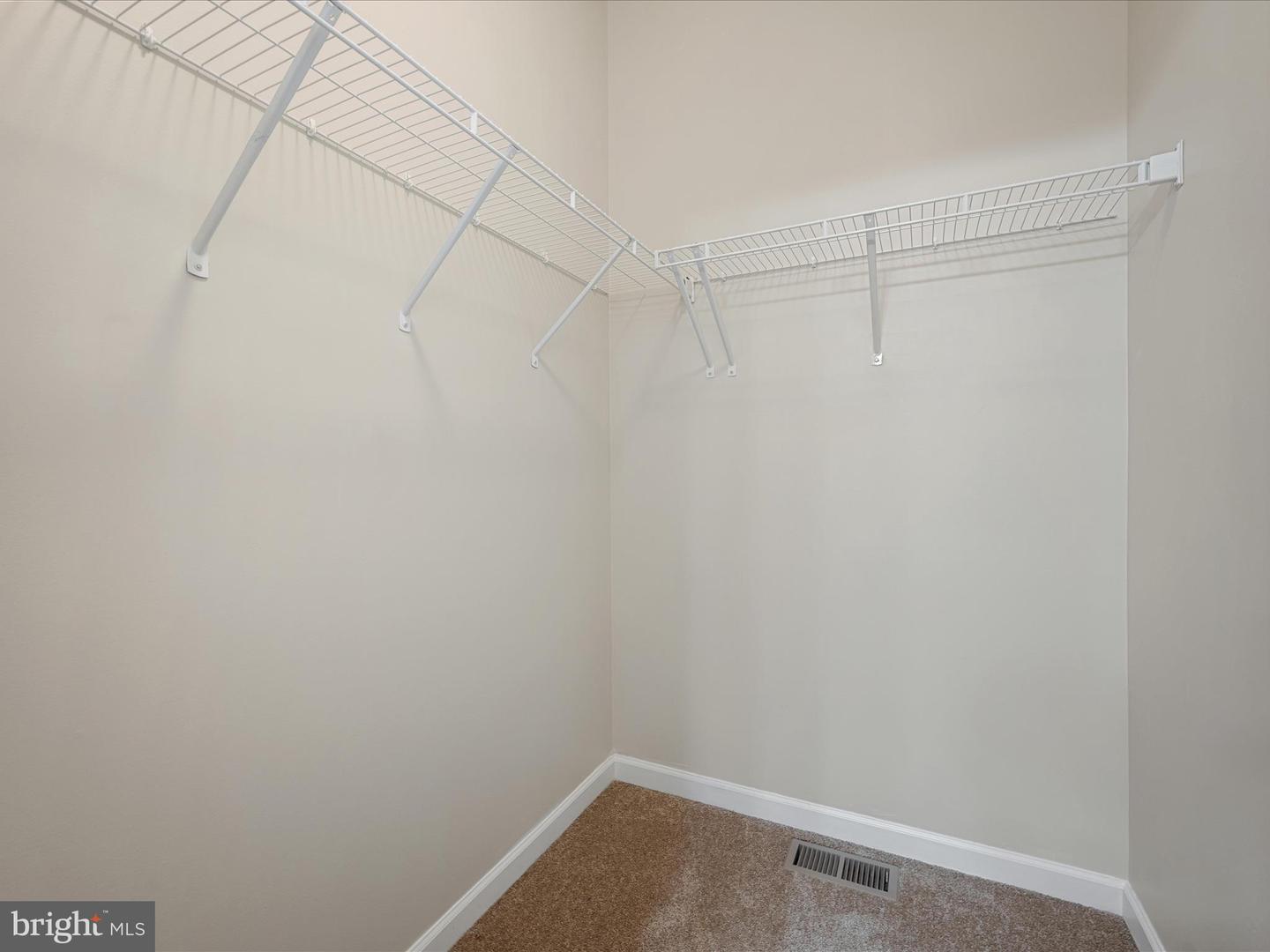 203 STARRY WAY DR, STEPHENSON, Virginia 22656, 3 Bedrooms Bedrooms, ,2 BathroomsBathrooms,Residential,For sale,203 STARRY WAY DR,VAFV2033568 MLS # VAFV2033568