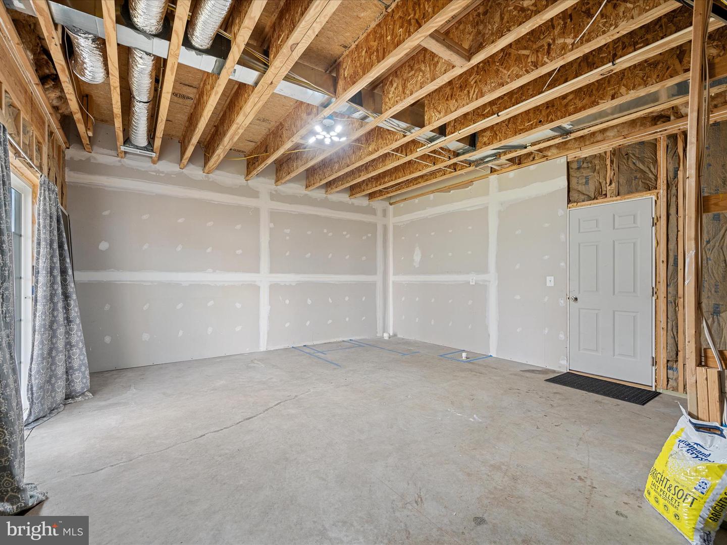 203 STARRY WAY DR, STEPHENSON, Virginia 22656, 3 Bedrooms Bedrooms, ,2 BathroomsBathrooms,Residential,For sale,203 STARRY WAY DR,VAFV2033568 MLS # VAFV2033568
