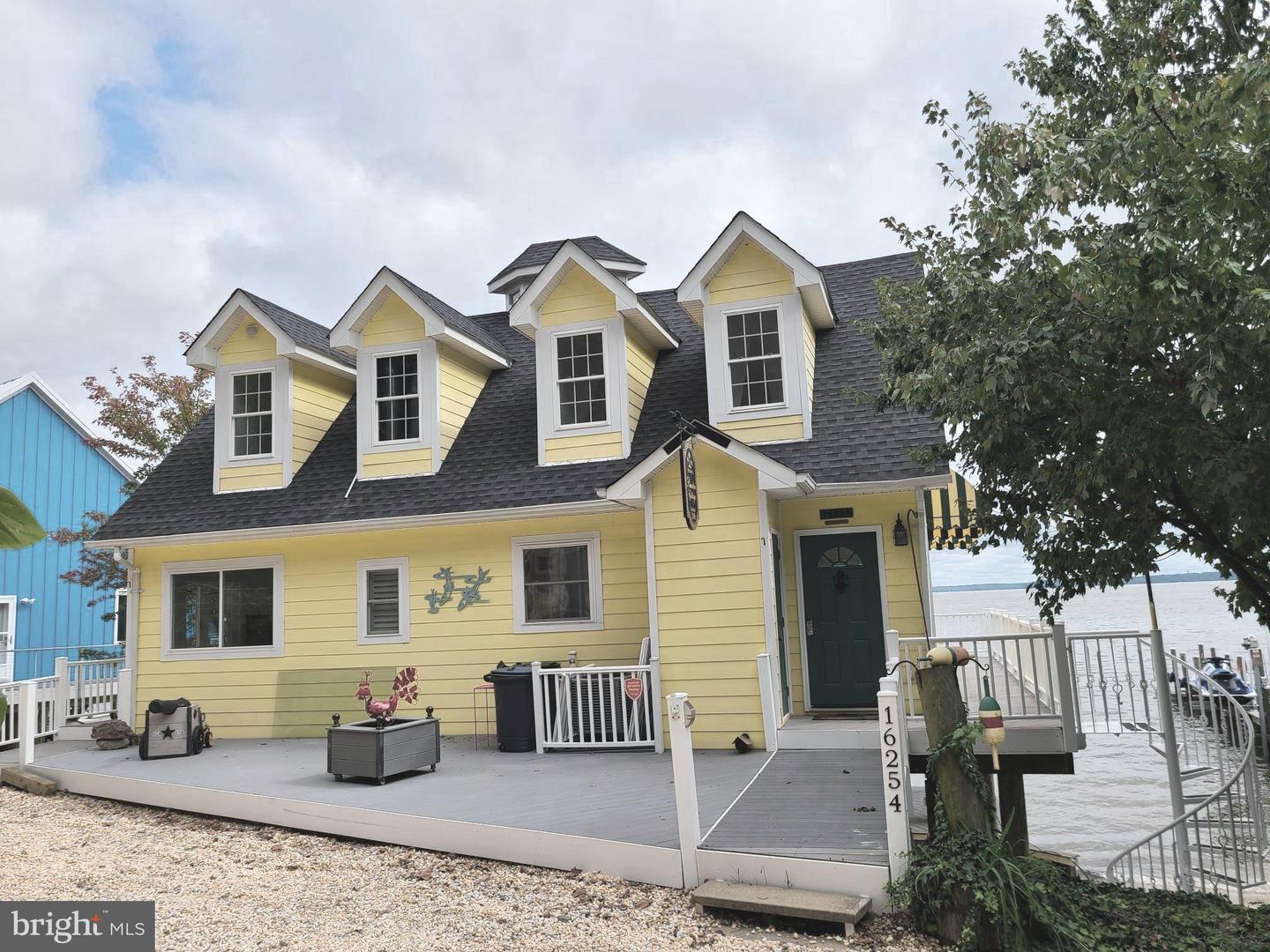 16254 NEABSCO BEACH WAY, WOODBRIDGE, Virginia 22191, 2 Bedrooms Bedrooms, 2 Rooms Rooms,1 BathroomBathrooms,Residential,For sale,16254 NEABSCO BEACH WAY,VAPW2092680 MLS # VAPW2092680