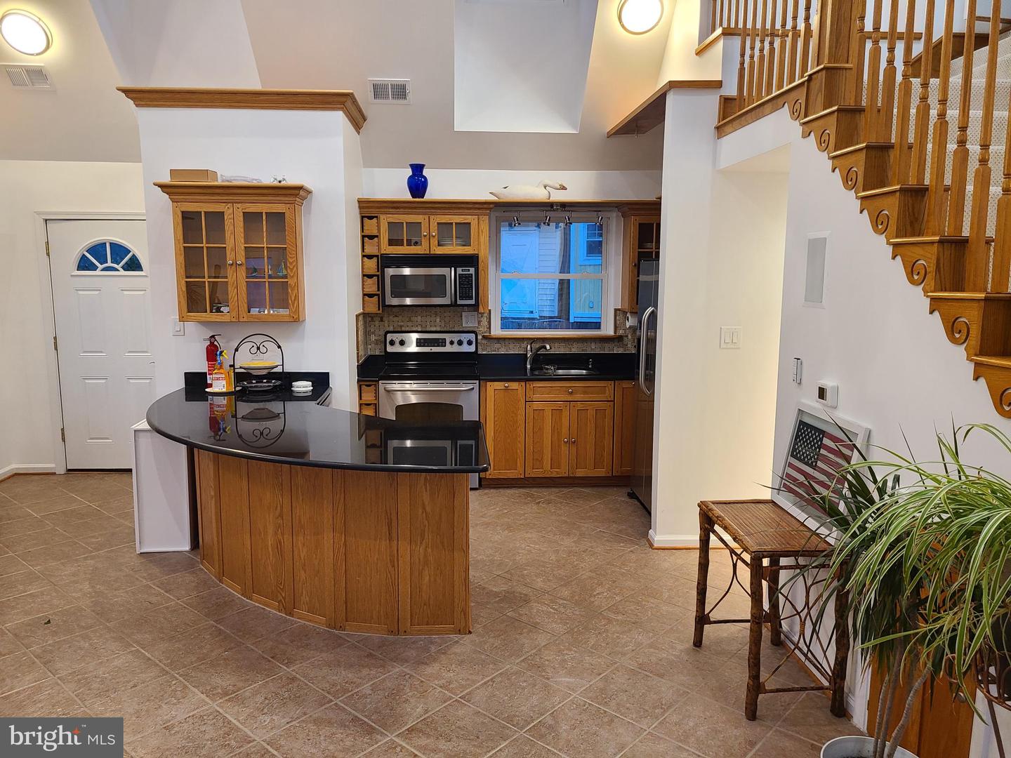 16254 NEABSCO BEACH WAY, WOODBRIDGE, Virginia 22191, 2 Bedrooms Bedrooms, 2 Rooms Rooms,1 BathroomBathrooms,Residential,For sale,16254 NEABSCO BEACH WAY,VAPW2092680 MLS # VAPW2092680