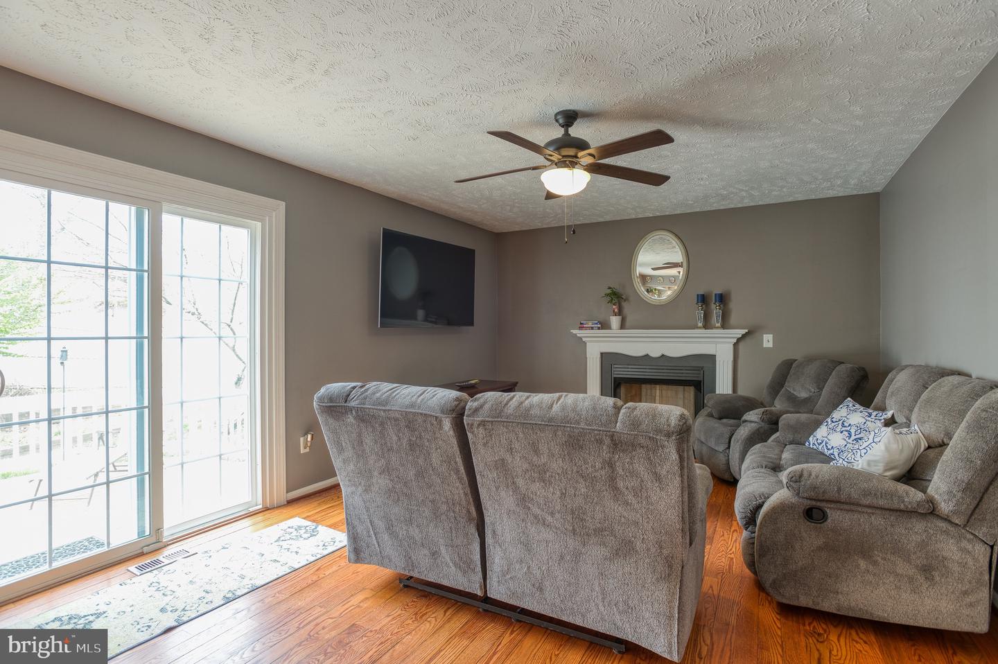 4850 WOODIE CT, WOODBRIDGE, Virginia 22193, 4 Bedrooms Bedrooms, ,2 BathroomsBathrooms,Residential,For sale,4850 WOODIE CT,VAPW2092746 MLS # VAPW2092746