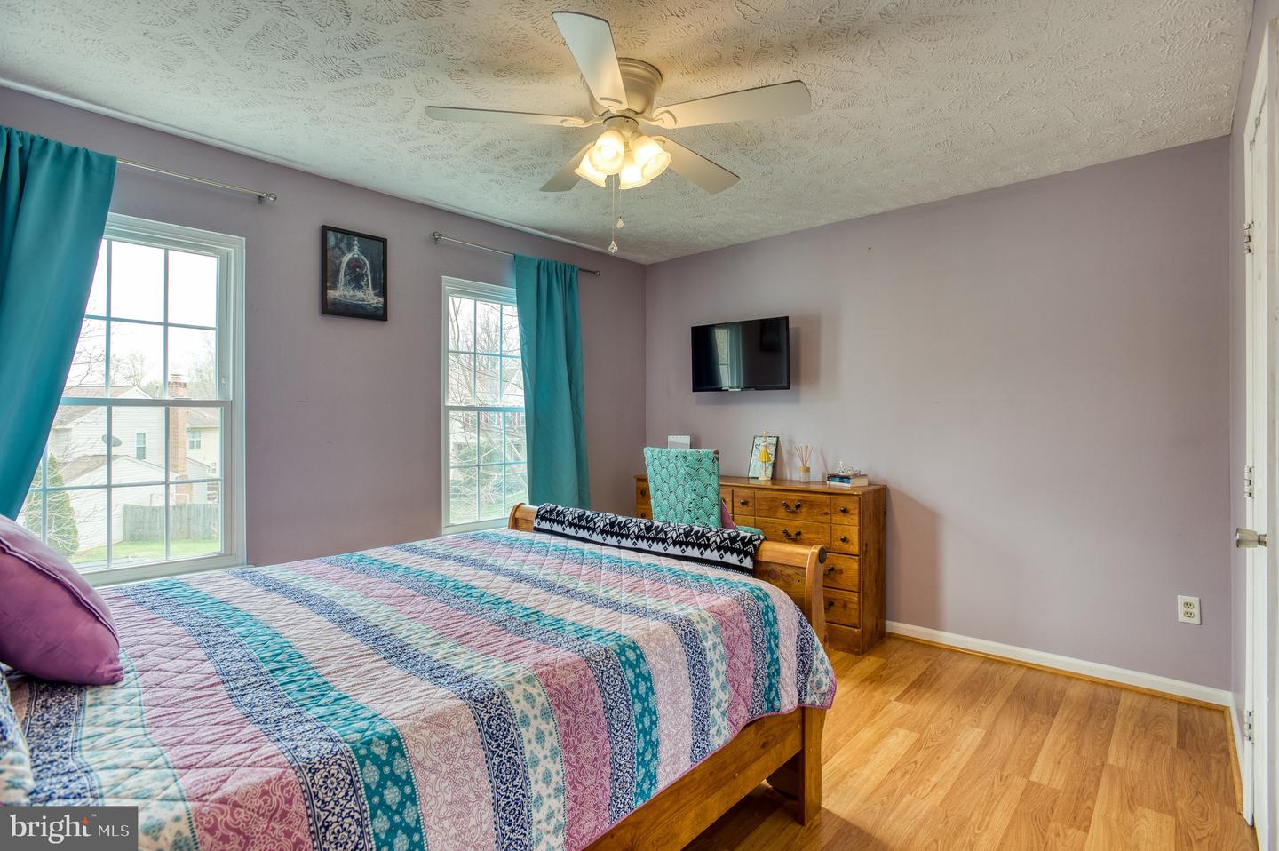 4850 WOODIE CT, WOODBRIDGE, Virginia 22193, 4 Bedrooms Bedrooms, ,2 BathroomsBathrooms,Residential,For sale,4850 WOODIE CT,VAPW2092746 MLS # VAPW2092746