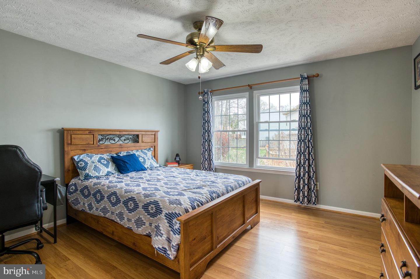 4850 WOODIE CT, WOODBRIDGE, Virginia 22193, 4 Bedrooms Bedrooms, ,2 BathroomsBathrooms,Residential,For sale,4850 WOODIE CT,VAPW2092746 MLS # VAPW2092746