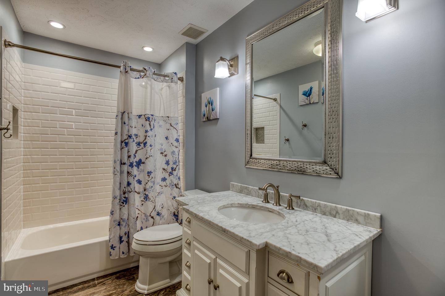 4850 WOODIE CT, WOODBRIDGE, Virginia 22193, 4 Bedrooms Bedrooms, ,2 BathroomsBathrooms,Residential,For sale,4850 WOODIE CT,VAPW2092746 MLS # VAPW2092746