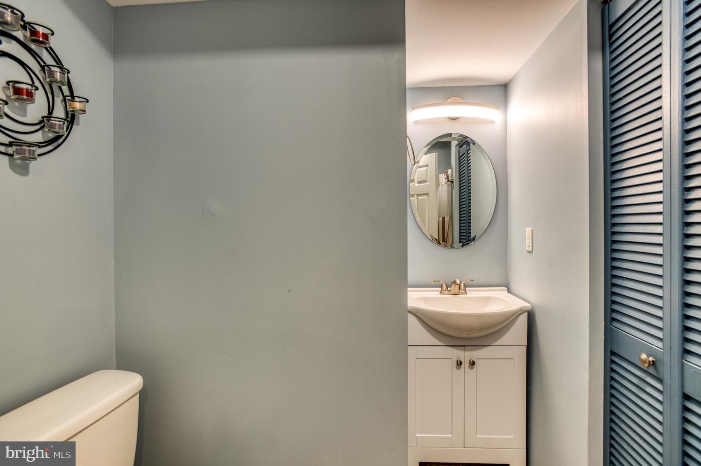 4850 WOODIE CT, WOODBRIDGE, Virginia 22193, 4 Bedrooms Bedrooms, ,2 BathroomsBathrooms,Residential,For sale,4850 WOODIE CT,VAPW2092746 MLS # VAPW2092746