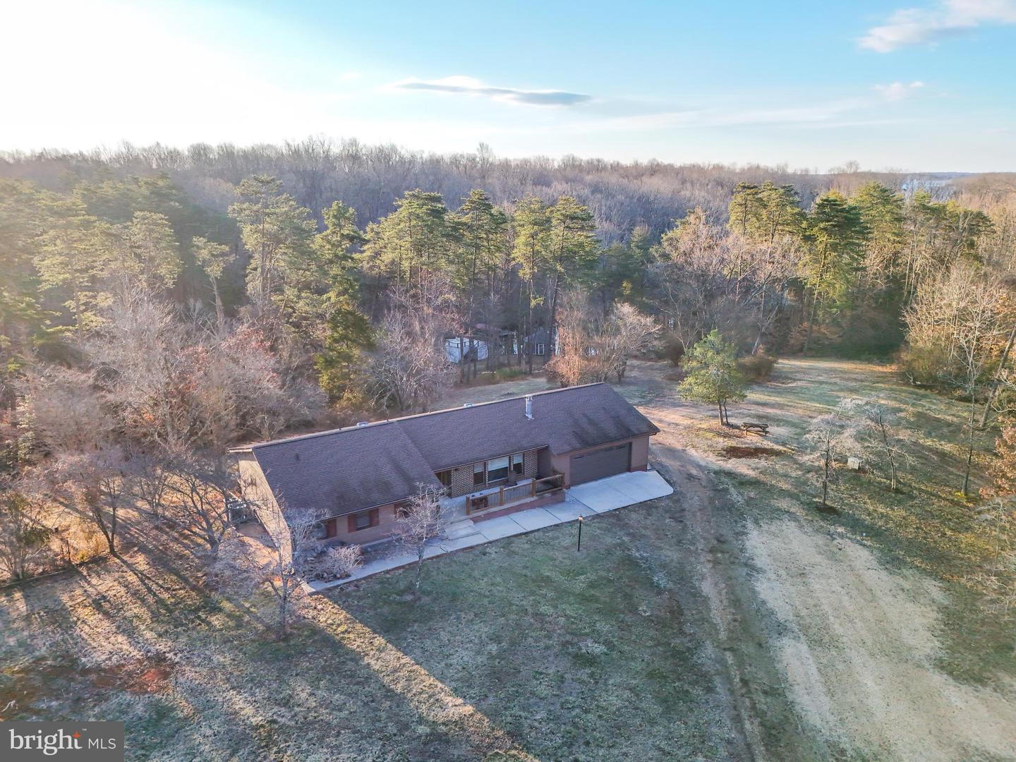 3807 BEAR TREE LN, BUMPASS, Virginia 23024, 5 Bedrooms Bedrooms, ,3 BathroomsBathrooms,Residential,For sale,3807 BEAR TREE LN,VASP2032560 MLS # VASP2032560