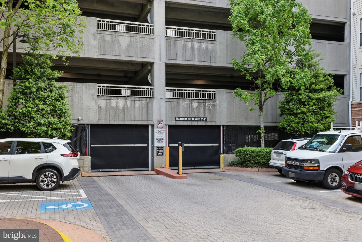 9486 VIRGINIA CENTER BLVD #5, VIENNA, Virginia 22181, 1 Bedroom Bedrooms, 2 Rooms Rooms,1 BathroomBathrooms,Residential,For sale,9486 VIRGINIA CENTER BLVD #5,VAFX2237010 MLS # VAFX2237010