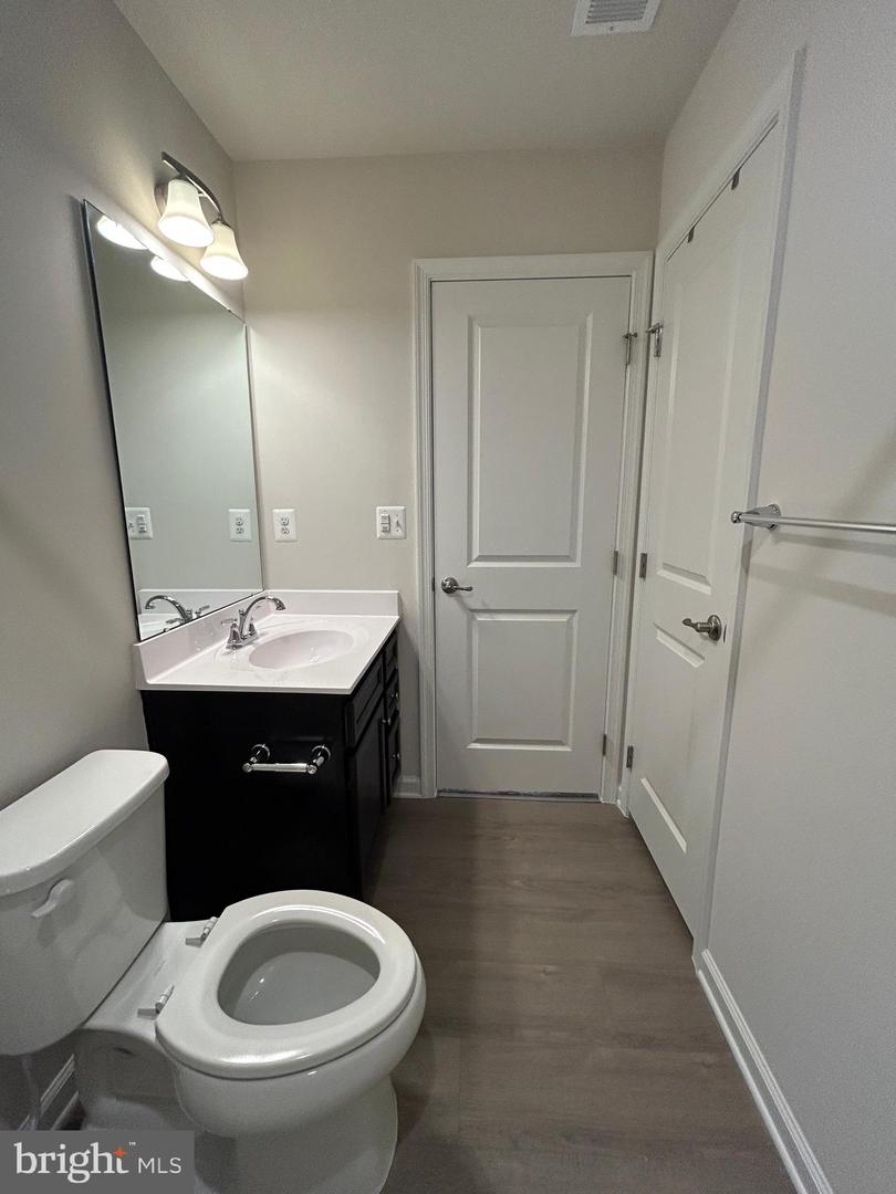 1108 DOVETAIL CIR, FREDERICKSBURG, Virginia 22401, 3 Bedrooms Bedrooms, ,2 BathroomsBathrooms,Residential,For sale,1108 DOVETAIL CIR,VAFB2008070 MLS # VAFB2008070