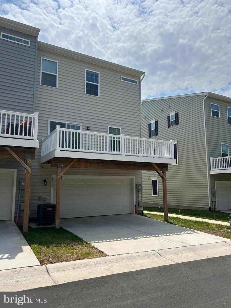 1108 DOVETAIL CIR, FREDERICKSBURG, Virginia 22401, 3 Bedrooms Bedrooms, ,2 BathroomsBathrooms,Residential,For sale,1108 DOVETAIL CIR,VAFB2008070 MLS # VAFB2008070