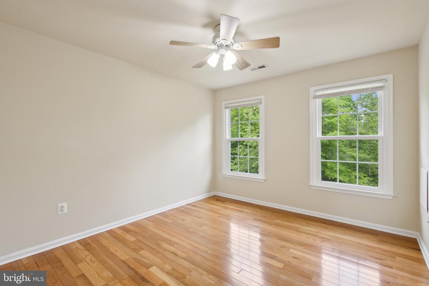 120 BRUSH EVERARD CT, STAFFORD, Virginia 22554, 5 Bedrooms Bedrooms, ,3 BathroomsBathrooms,Residential,For sale,120 BRUSH EVERARD CT,VAST2038316 MLS # VAST2038316