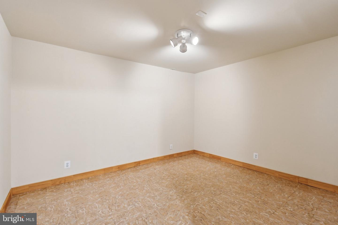 120 BRUSH EVERARD CT, STAFFORD, Virginia 22554, 5 Bedrooms Bedrooms, ,3 BathroomsBathrooms,Residential,For sale,120 BRUSH EVERARD CT,VAST2038316 MLS # VAST2038316