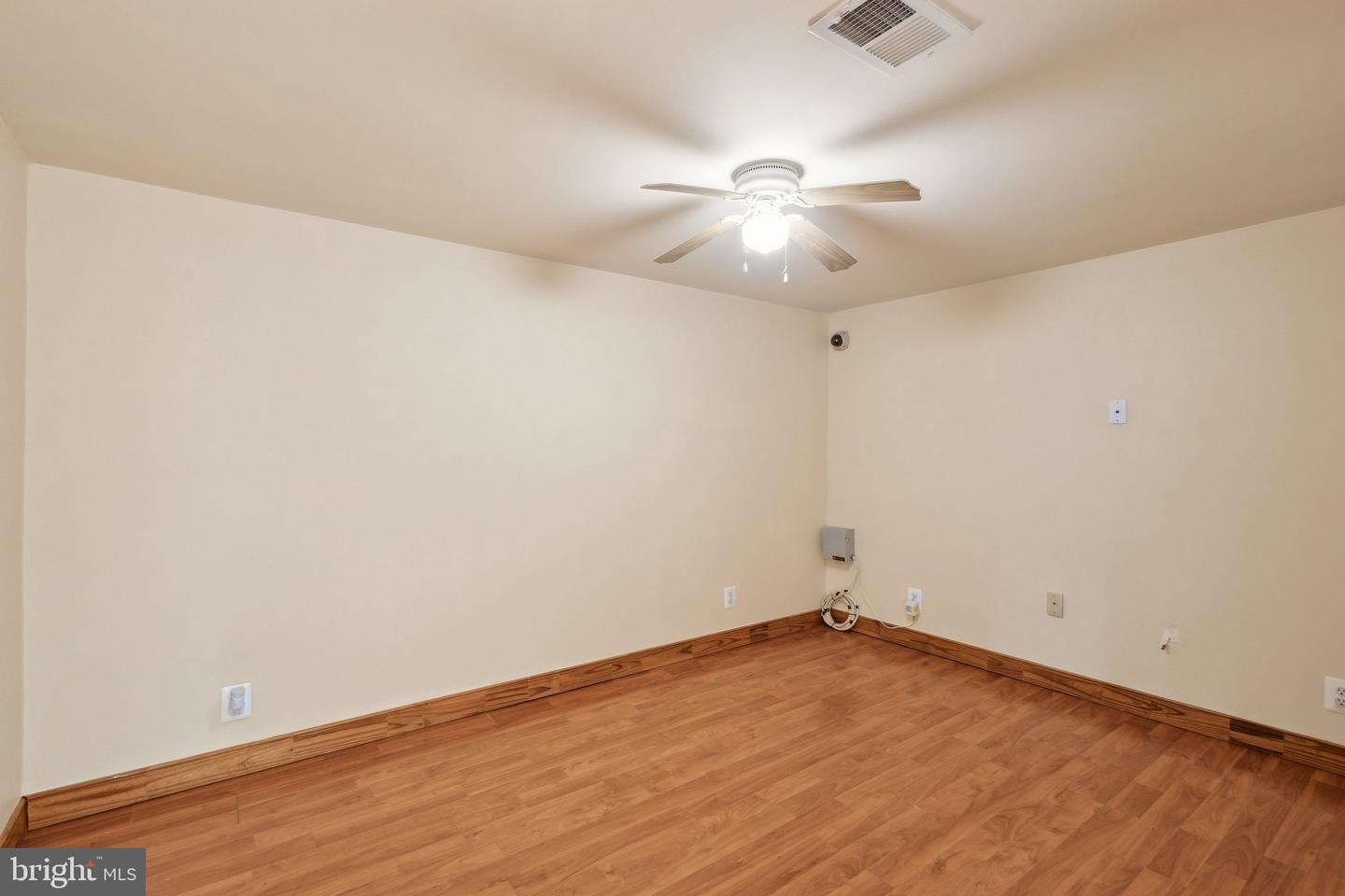 120 BRUSH EVERARD CT, STAFFORD, Virginia 22554, 5 Bedrooms Bedrooms, ,3 BathroomsBathrooms,Residential,For sale,120 BRUSH EVERARD CT,VAST2038316 MLS # VAST2038316