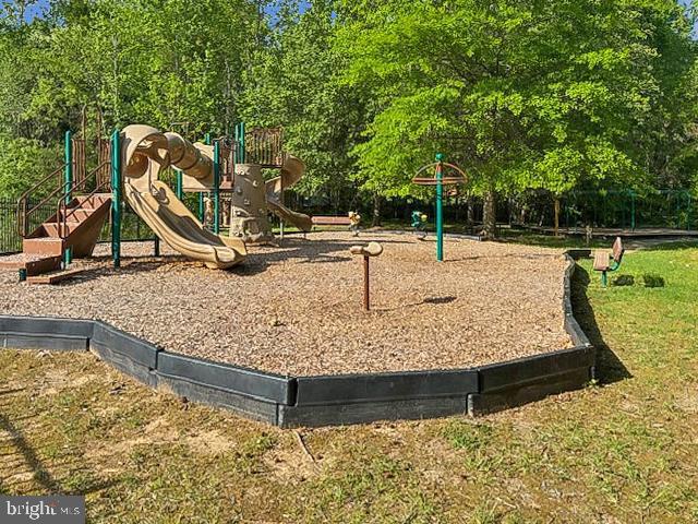 120 BRUSH EVERARD CT, STAFFORD, Virginia 22554, 5 Bedrooms Bedrooms, ,3 BathroomsBathrooms,Residential,For sale,120 BRUSH EVERARD CT,VAST2038316 MLS # VAST2038316