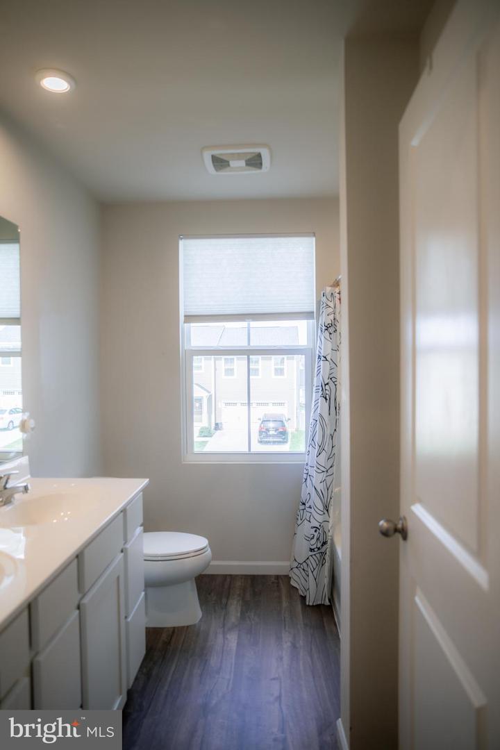 300 COVILLE ST, MIDDLETOWN, Virginia 22645, 5 Bedrooms Bedrooms, ,2 BathroomsBathrooms,Residential,For sale,300 COVILLE ST,VAFV2033798 MLS # VAFV2033798