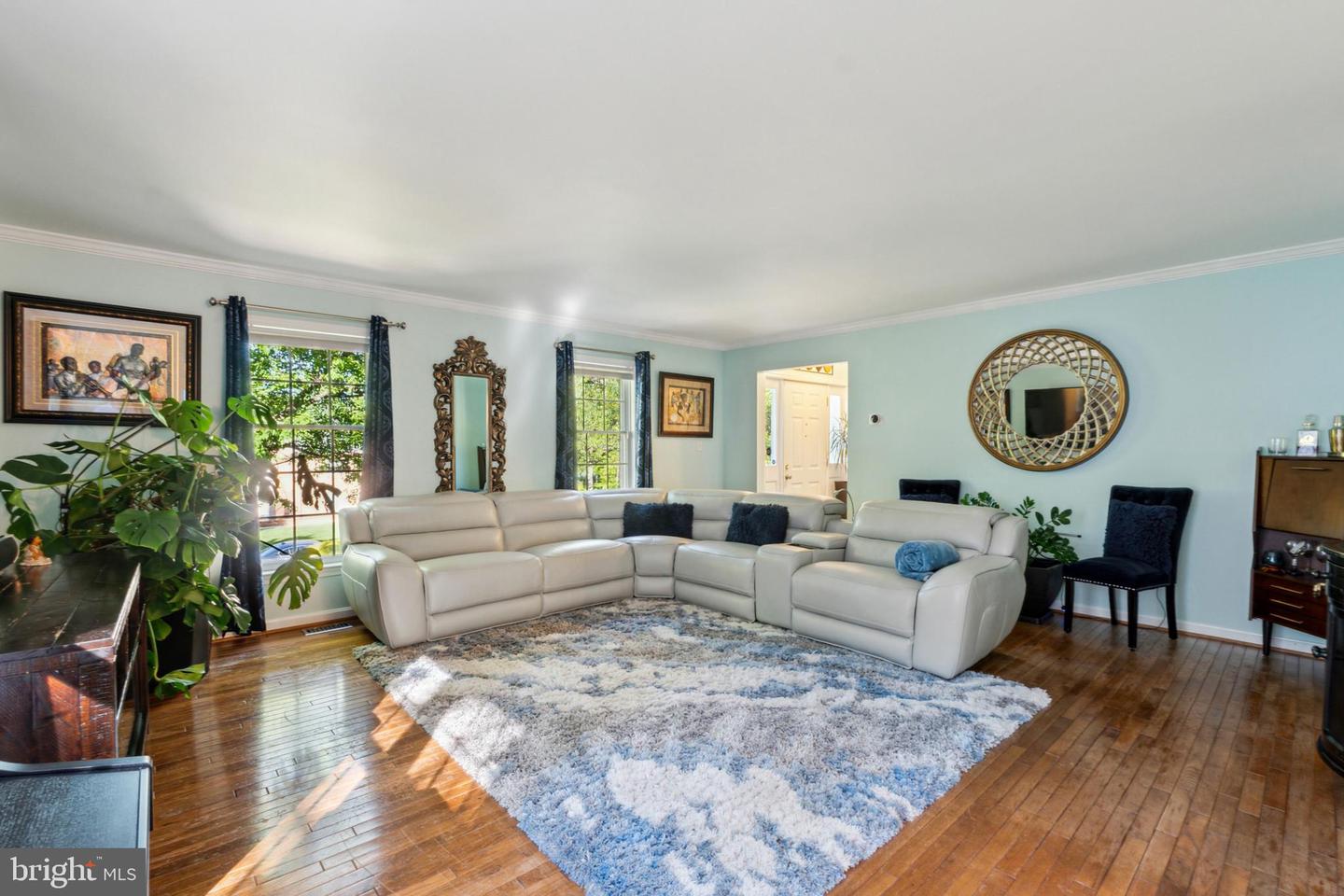 18600 CABIN RD, TRIANGLE, Virginia 22172, 4 Bedrooms Bedrooms, 8 Rooms Rooms,2 BathroomsBathrooms,Residential,For sale,18600 CABIN RD,VAPW2093508 MLS # VAPW2093508