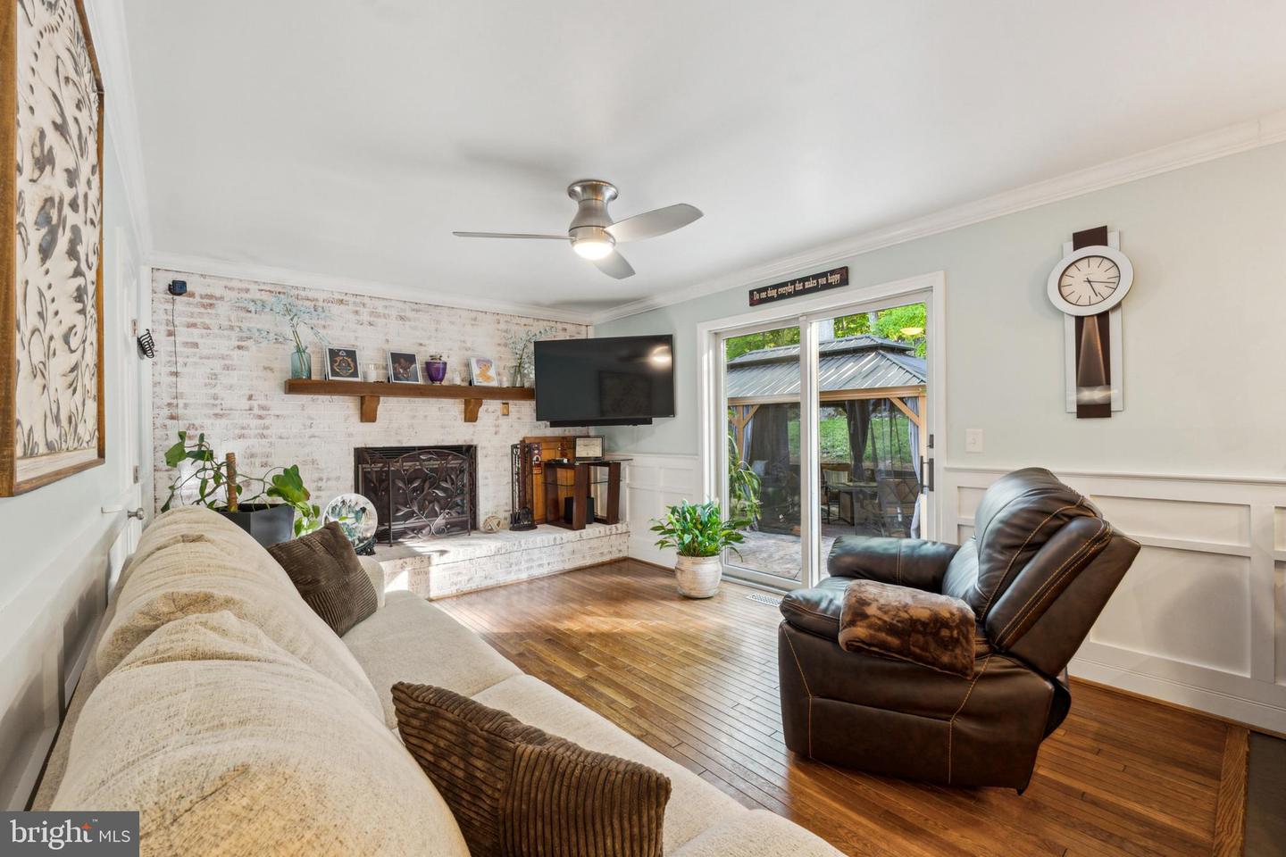 18600 CABIN RD, TRIANGLE, Virginia 22172, 4 Bedrooms Bedrooms, 8 Rooms Rooms,2 BathroomsBathrooms,Residential,For sale,18600 CABIN RD,VAPW2093508 MLS # VAPW2093508