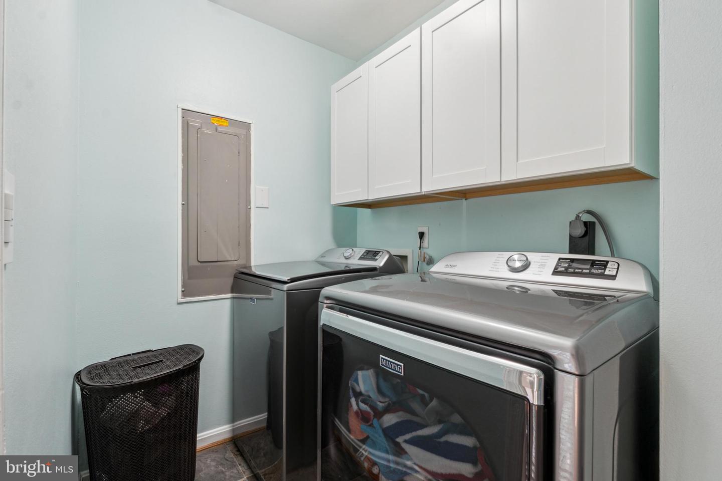 18600 CABIN RD, TRIANGLE, Virginia 22172, 4 Bedrooms Bedrooms, 8 Rooms Rooms,2 BathroomsBathrooms,Residential,For sale,18600 CABIN RD,VAPW2093508 MLS # VAPW2093508