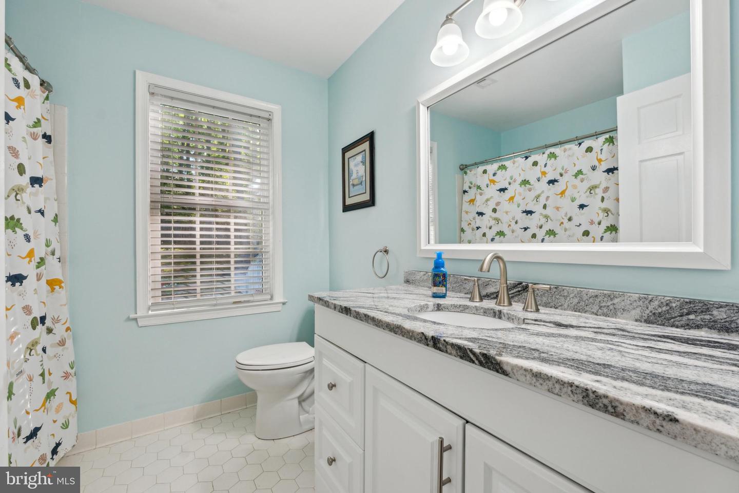 18600 CABIN RD, TRIANGLE, Virginia 22172, 4 Bedrooms Bedrooms, 8 Rooms Rooms,2 BathroomsBathrooms,Residential,For sale,18600 CABIN RD,VAPW2093508 MLS # VAPW2093508