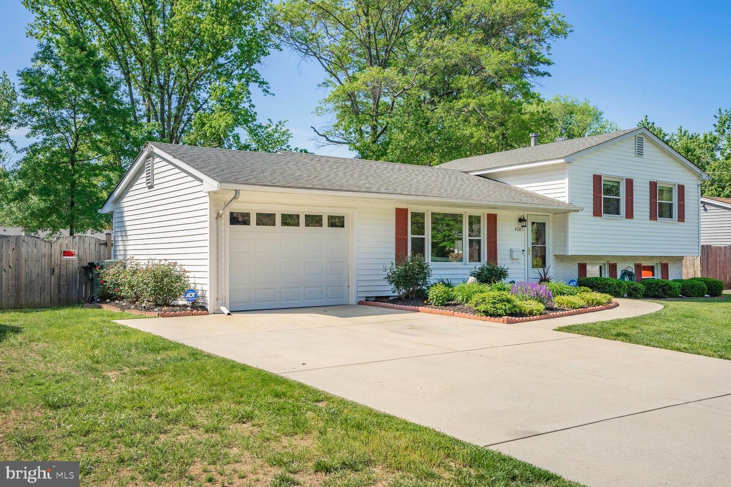 4205 FIELDING ST, ALEXANDRIA, Virginia 22309, 3 Bedrooms Bedrooms, ,2 BathroomsBathrooms,Residential,For sale,4205 FIELDING ST,VAFX2238694 MLS # VAFX2238694